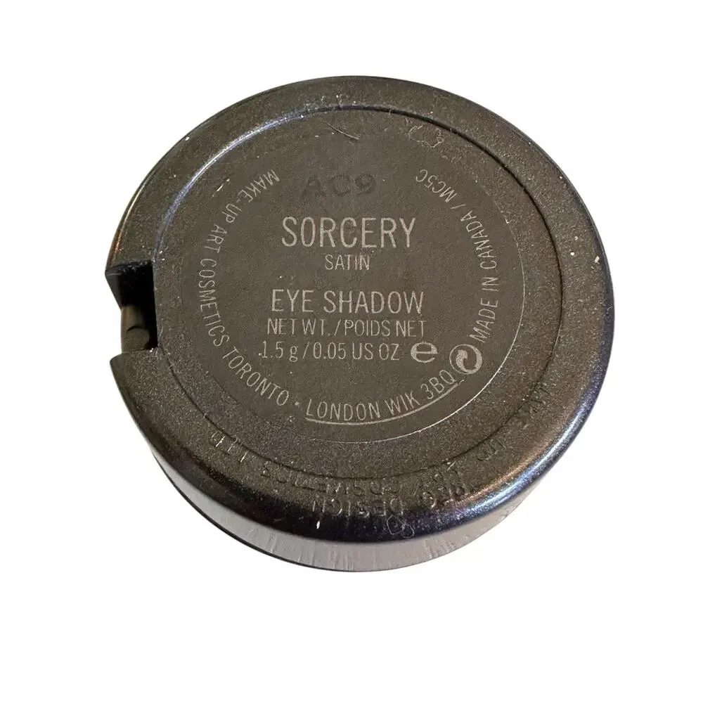 MAC Cosmetics Eyeshadow Sorcery Satin .05oz NOS HTF Discontinued Without Box